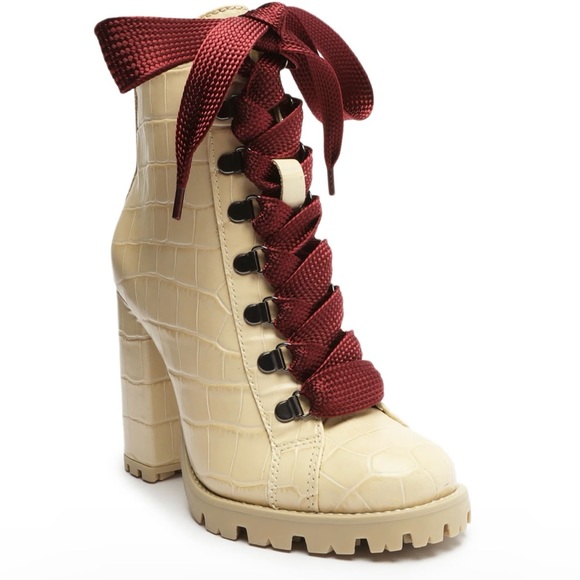 🎁 Giftable 🎁 SCHUTZ Zhara Crocodile-Embossed Leather Bootie - Picture 7 of 9